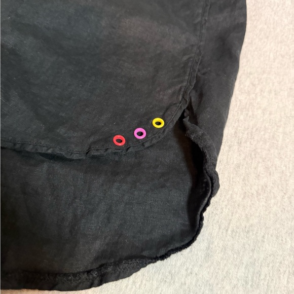 Vetchy 100% Linen Shorts – Black with Multicolored Accents 🖤🌈 - Picture 5 of 7